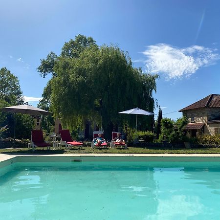 Вилла Sfeervol Vakantiehuis Op Landgoed Aan De Dordogne Prudhomat Экстерьер фото