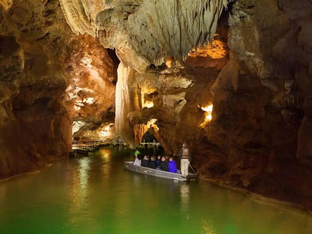 Вилла Sfeervol Vakantiehuis Op Landgoed Aan De Dordogne Prudhomat Экстерьер фото