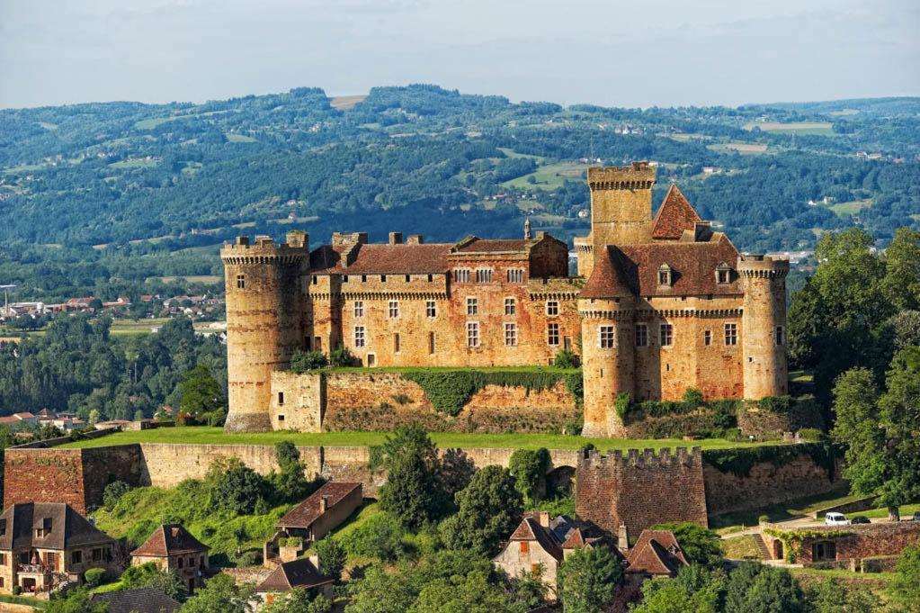 Вилла Sfeervol Vakantiehuis Op Landgoed Aan De Dordogne Prudhomat Экстерьер фото
