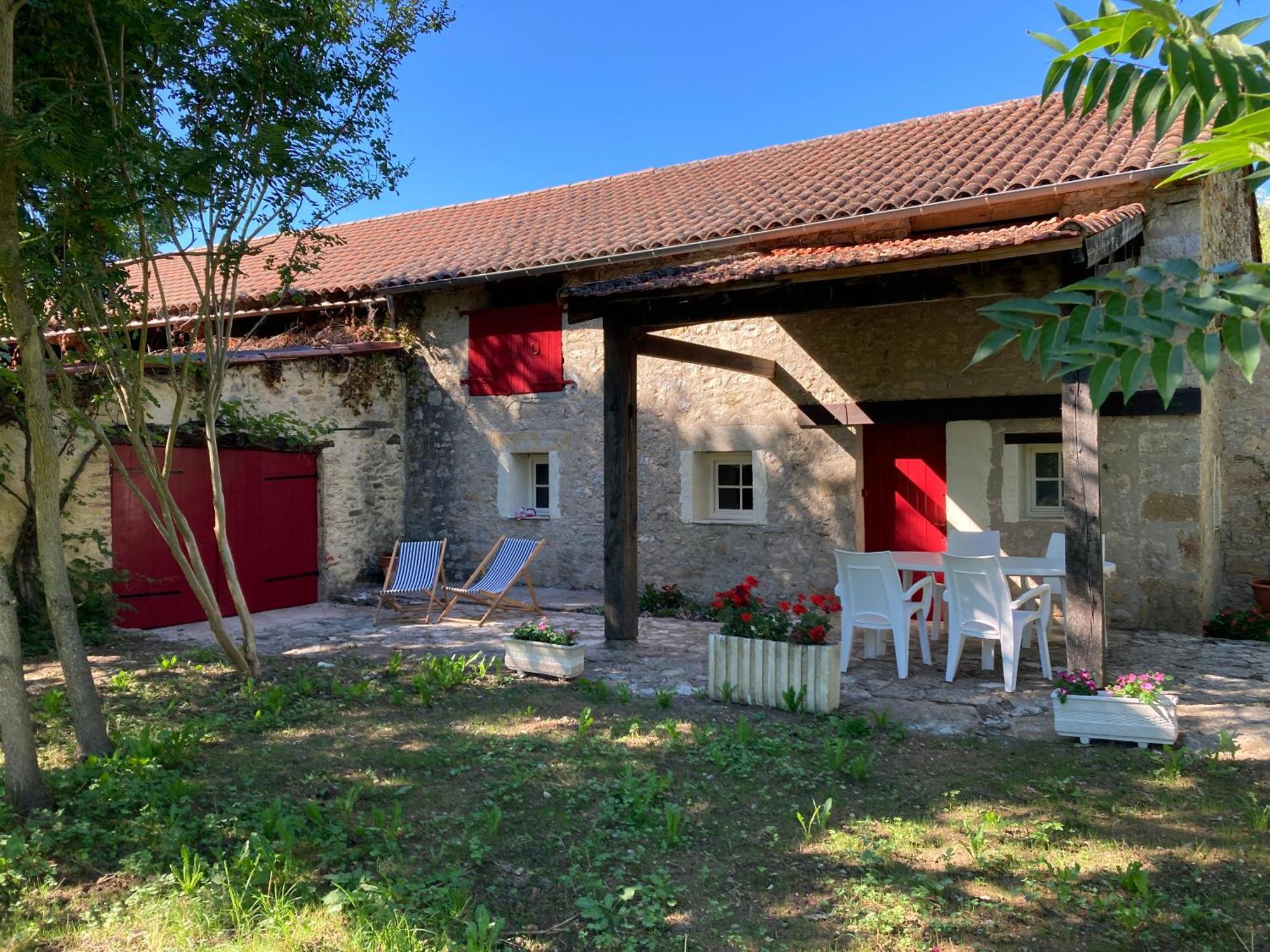 Вилла Sfeervol Vakantiehuis Op Landgoed Aan De Dordogne Prudhomat Экстерьер фото