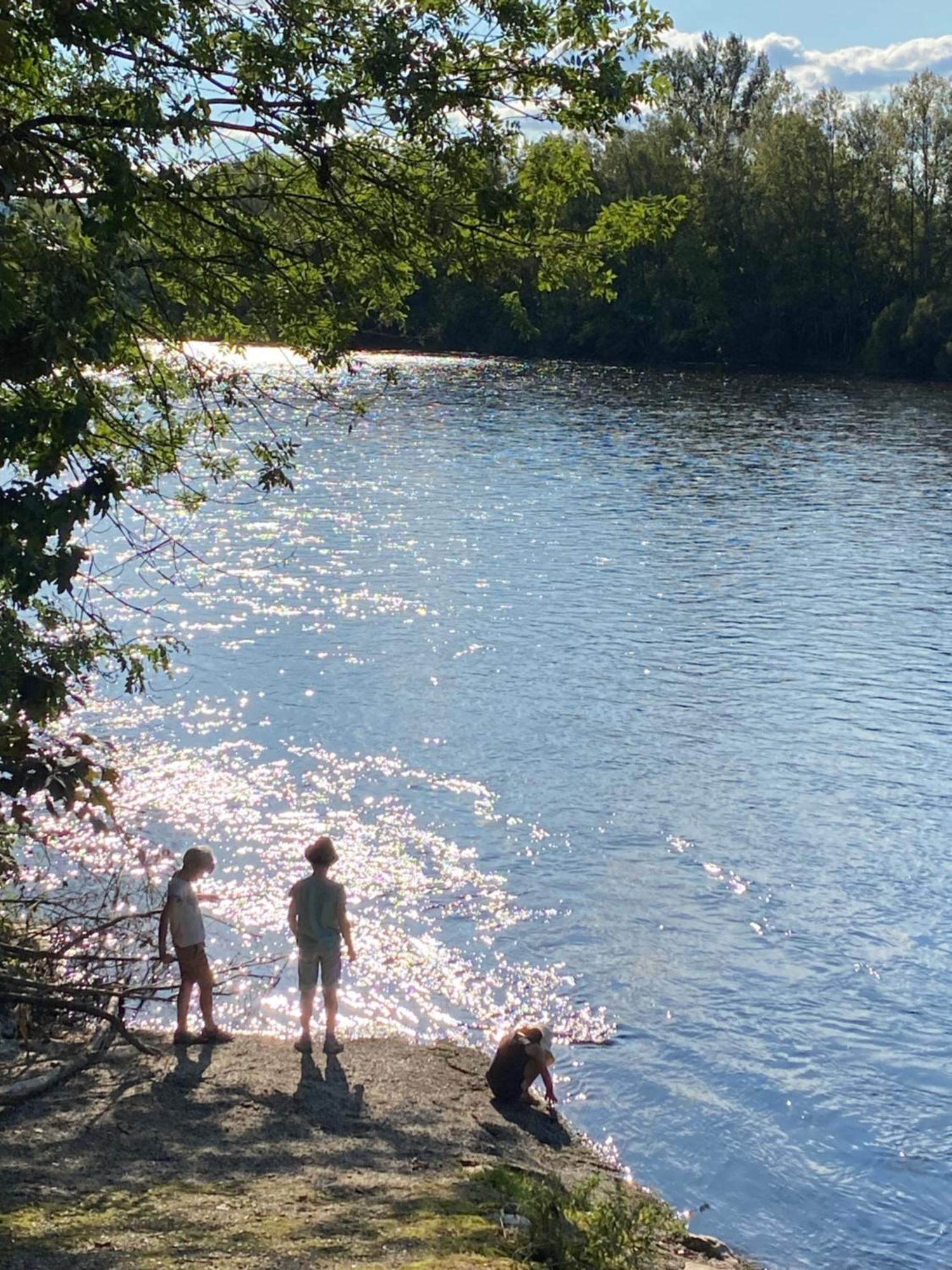 Вилла Sfeervol Vakantiehuis Op Landgoed Aan De Dordogne Prudhomat Экстерьер фото