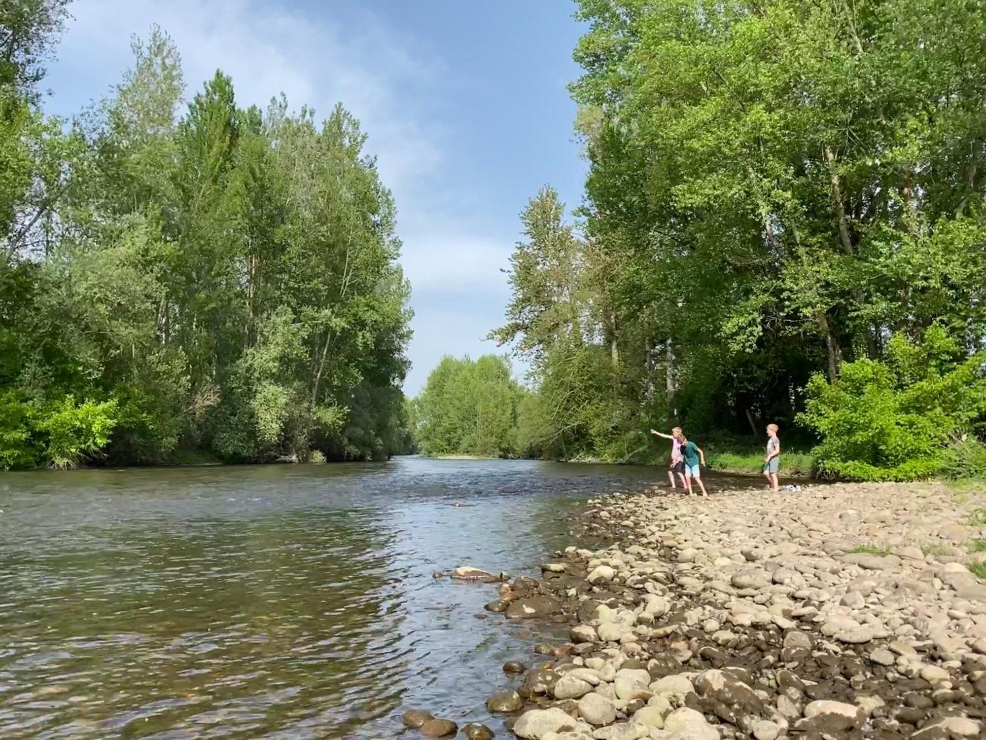 Вилла Sfeervol Vakantiehuis Op Landgoed Aan De Dordogne Prudhomat Экстерьер фото